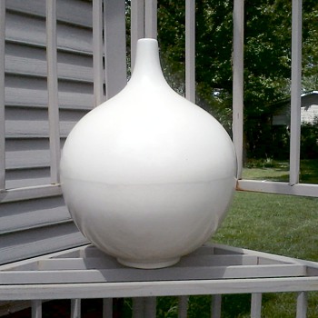 Impressive Large "Satin White" Gourd Vase / No Mark or Label - Pottery